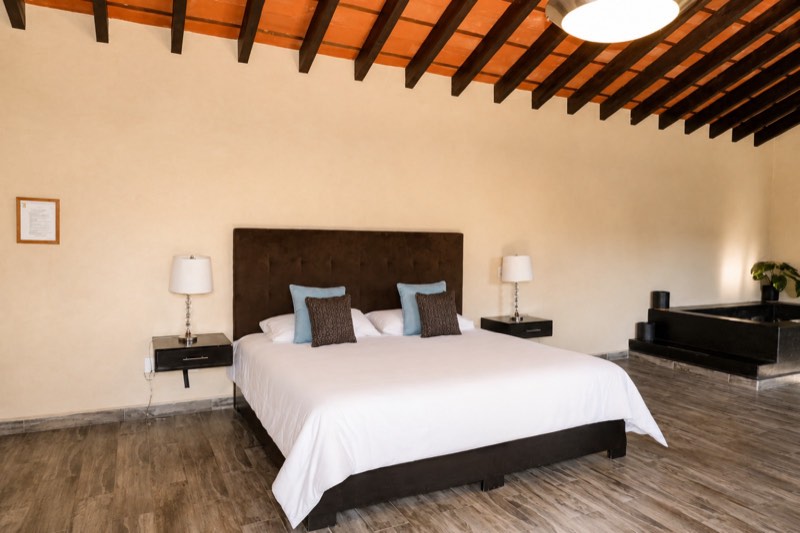 Suite Magnolia — cama King Size